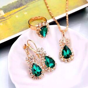 💚Green Emerald  Gold Plated Crystal Rhinestones Jewelry Set
